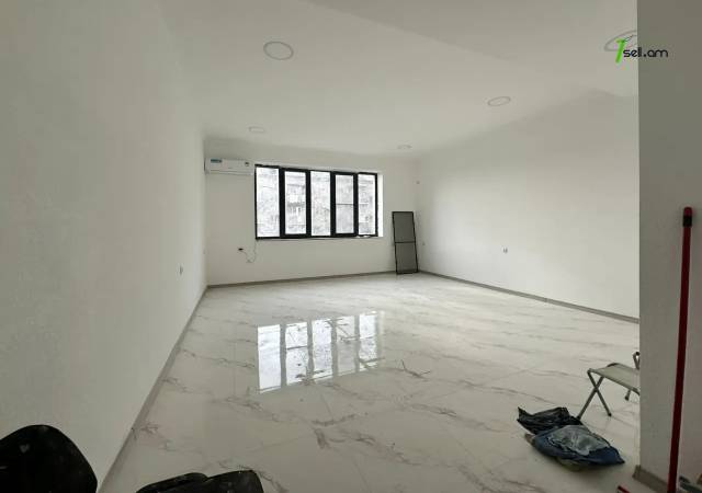 3 սենյականոց բնակարան նորակառույց շենքում Արցախի պողոտայում, 125 ք.մ., 2 սանհանգույց