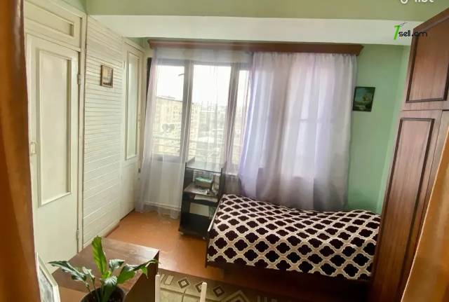 3 սենյականոց բնակարան, Չարենց թաղամաս, 82 քմ, 8/14 հարկ, կոսմետիկ վերանորոգում