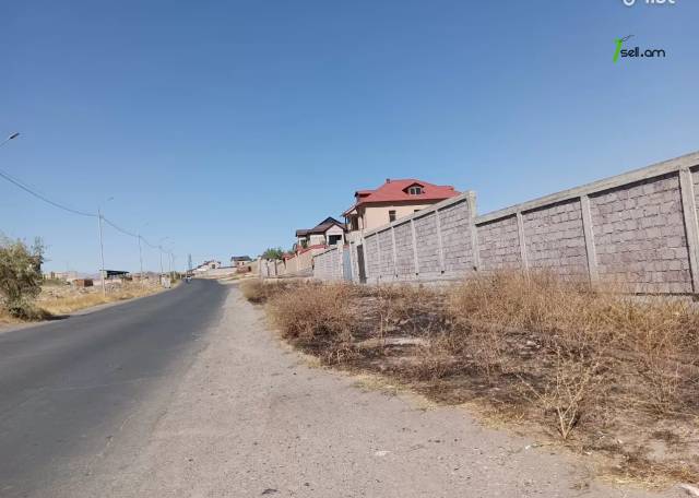 Հողատարածք բնակելի շինությունների համար Աբովյանում, 510 ք.մ.