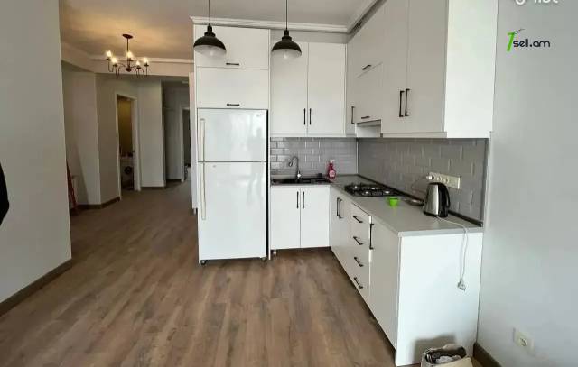 3 սենյականոց բնակարան նորակառույց շենքում Արաբկիրի 21-րդ փողոցում, 84 քմ, 6/8 հարկ, բարձր առաստաղներ