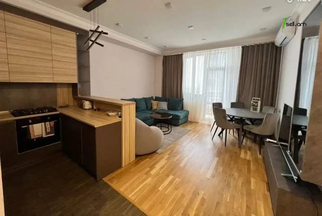 2 սենյականոց բնակարան նորակառույց շենքում Պարույր Սևակի փողոցում, 60 ք.մ., բարձր առաստաղներ