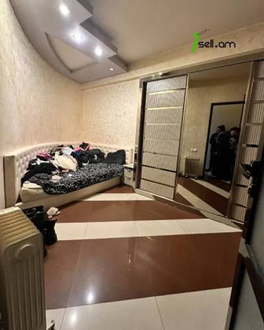 2 սենյականոց բնակարան նորակառույց շենքում Նար-Դոսի փողոցում, 57 ք.մ., բարձր առաստաղներ, 3/5 հարկ