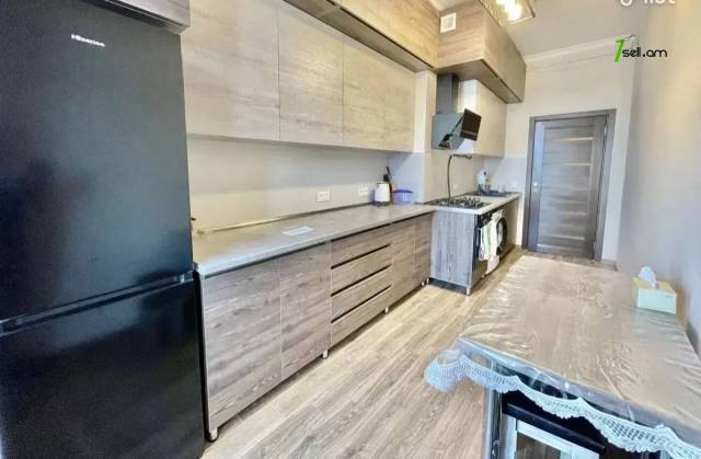 4 սենյականոց բնակարան նորակառույց շենքում Պարույր Սևակի փողոցում, 126 ք.մ., 2 սանհանգույց