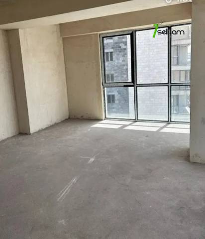 4 սենյականոց բնակարան նորակառույց շենքում Քանաքեռ Զեյթունում, 139 ք.մ., 6/16 հարկ, 2 սանհանգույց