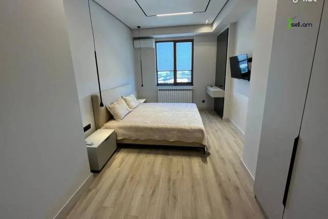 3 սենյականոց բնակարան նորակառույց շենքում Կոմիտասի պողոտայում, 55 ք.մ., 10/15 հարկ, բարձր առաստաղներ