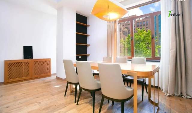 3 սենյականոց բնակարան նորակառույց շենքում Արամի փողոցում, 146 քմ, 4/16 հարկ, 3+ սանհանգույց