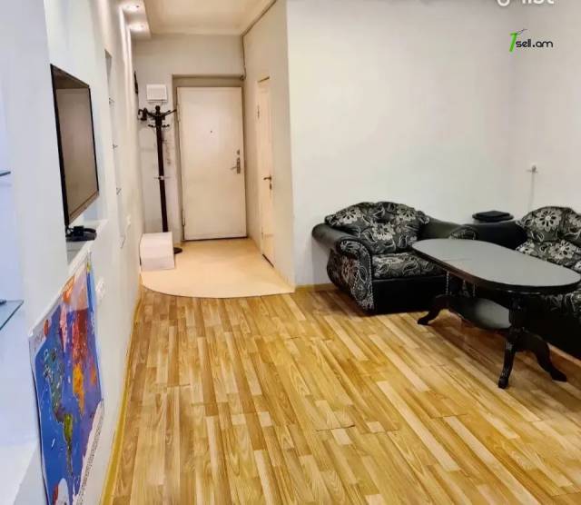 2 սենյականոց բնակարան Սունդուկյան փողոցում, 46 քմ, կապիտալ վերանորոգված, քարե շենք