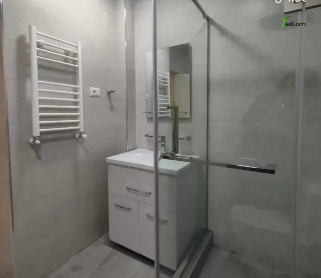 3 սենյականոց բնակարան նորակառույց շենքում Կոմիտասի պողոտայում, 70 քմ, 6/17 հարկ, բարձր առաստաղներ