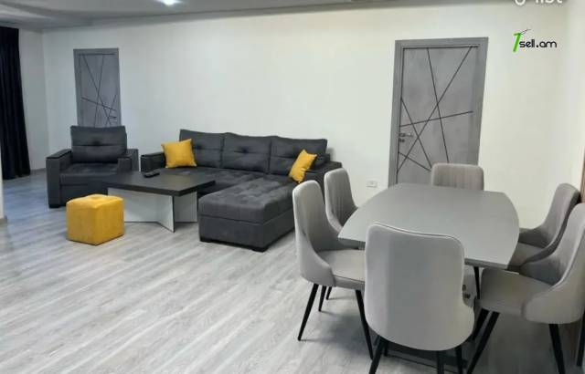 3 սենյականոց բնակարան նորակառույց շենքում Խաչատուր Աբովյանի փողոցում, 82 ք.մ., բարձր առաստաղներ