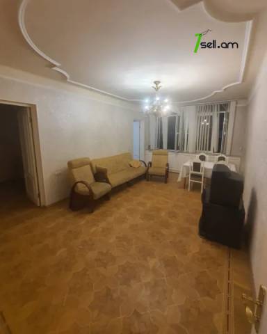 3 սենյականոց բնակարան Սարյանի փողոցում, 70 ք.մ., 3/8 հարկ, կապիտալ վերանորոգված