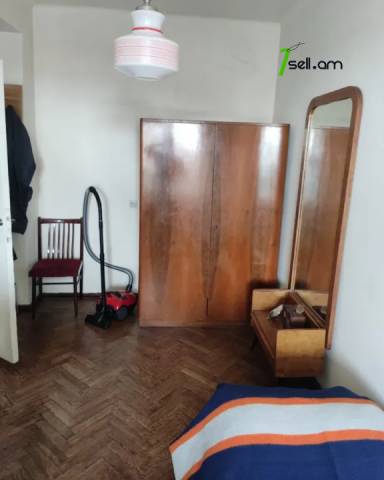 3 սենյականոց բնակարան Բաղրամյան պողոտայում, 115 ք.մ., 3/5 հարկ, քարե շենք