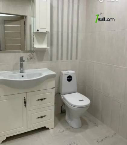 2 սենյականոց բնակարան նորակառույց շենքում Աղբյուր Սերոբի փողոցում, 75 ք.մ., 12/14 հարկ