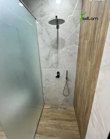 2 սենյականոց բնակարան նորակառույց շենքում Կարապետ Ուլնեցու փողոցում, 68 քմ, 6/16 հարկ