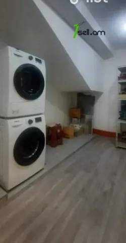 Երեք հարկանի քարե տուն, Duryan District Ավանում, 320 ք.մ., 3+ սանհանգույց