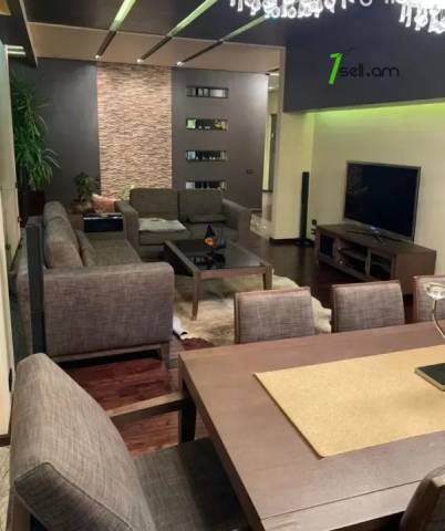 Ընդարձակ 3 սենյականոց բնակարան նորակառույց շենքում Դերենիկ Դեմիրճյան փողոցում, 202 քմ