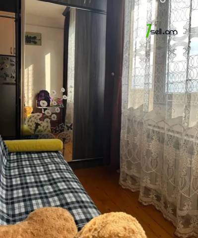 2 սենյականոց բնակարան Ակսել Բակունցի փողոցում, 58 քմ, 7/9 հարկ, մասնակի վերանորոգում