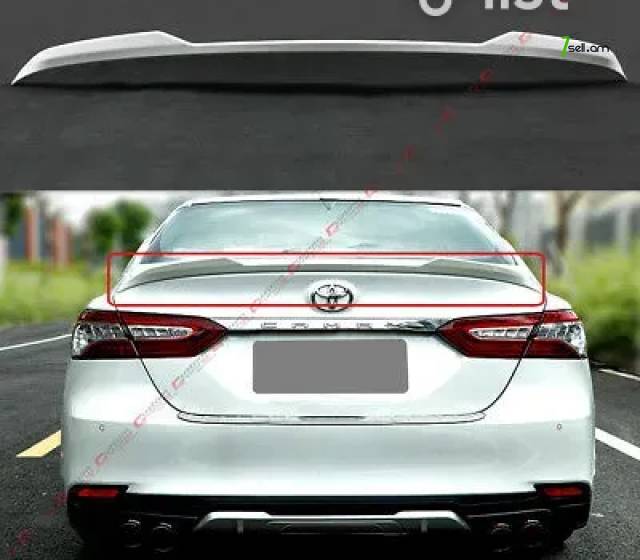 Toyota Camry սպոլեռ M4 դիզայն