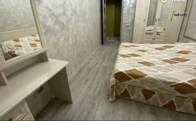 3 սենյականոց բնակարան նորակառույց շենքում Ռոստոմի փողոցում, 109 ք.մ., 2 սանհանգույց
