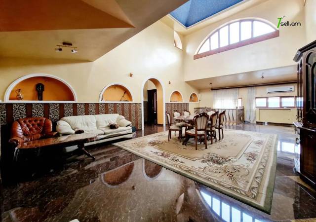 Երեք հարկանի քարե տուն, Համո Սահյան Արաբկիրում, 827 ք.մ., 3+ սանհանգույց, կապիտալ վերանորոգված