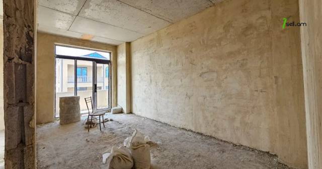 Երկու հարկանի թաունհաուզ, Գ-1 թաղամաս Աջափնյակում, 153 քմ, 2 սանհանգույց, մասնակի վերանորոգում