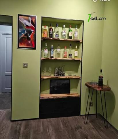 2 սենյականոց բնակարան Վիկտոր Համբարձումյանի փողոցում, 62 ք.մ., նախավերջին հարկ