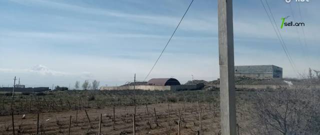 Գյուղատնտեսական հողատարածք Պռոշյանում, 2700 ք.մ.