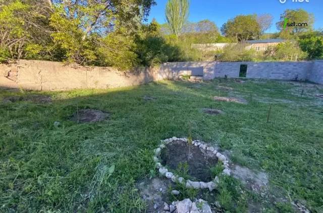 Հողատարածք բնակելի շինությունների համար Ձորաղբյուրում, 1100 ք.մ.