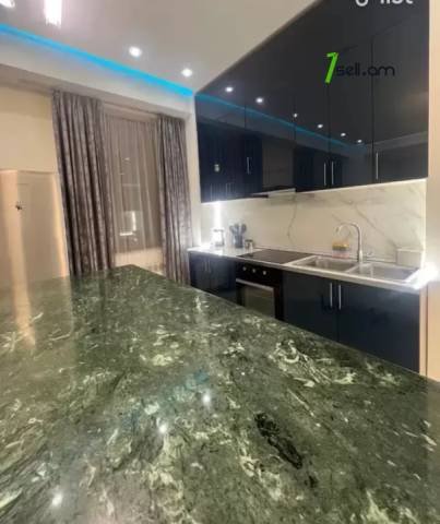 4 սենյականոց բնակարան նորակառույց շենքում Նիկողայոս Ադոնցի փողոցում, 130 ք.մ., 2 սանհանգույց