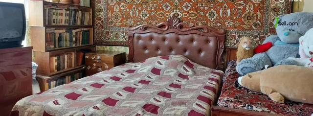 3 սենյականոց բնակարան Ավետիս Ահարոնյանի փողոցում, 100 ք.մ., 2 սանհանգույց, 3/5 հարկ