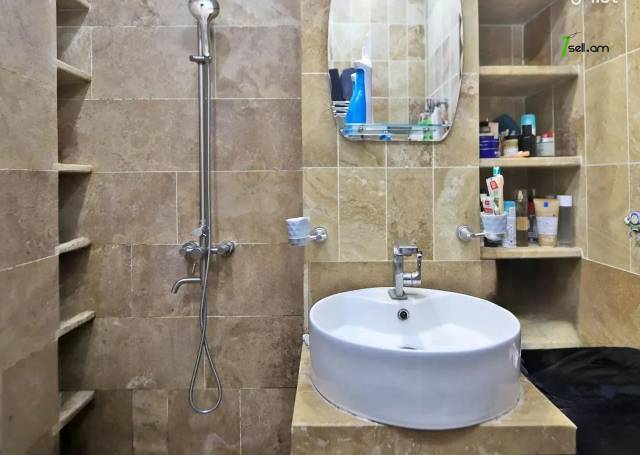 2 սենյականոց բնակարան նորակառույց շենքում Արամի փողոցում, 53 քմ, 7/16 հարկ, բարձր առաստաղներ