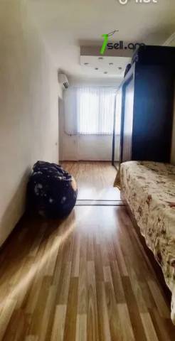 2 սենյականոց բնակարան Սունդուկյան փողոցում, 46 քմ, կապիտալ վերանորոգված, քարե շենք