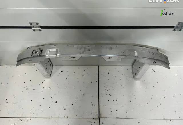 BMW G05/X5 դիմացի շթի բալկա