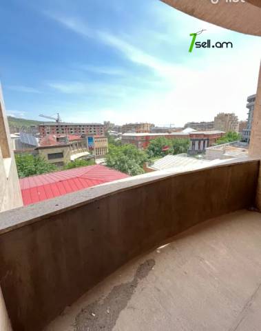 Ընդարձակ 4 սենյականոց բնակարան նորակառույց շենքում Աբովյան փողոցում, 225 քմ, 6/14 հարկ