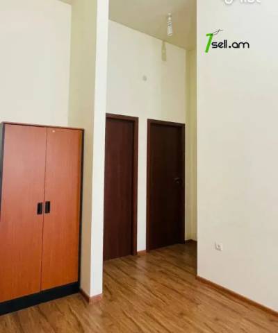 3 սենյականոց բնակարան նորակառույց շենքում Անտառային փողոցում, 108 ք.մ., բարձր առաստաղներ