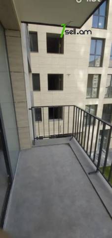 2 սենյականոց բնակարան նորակառույց շենքում Արամ Խաչատրյան փողոցում, 65 ք.մ., բարձր առաստաղներ