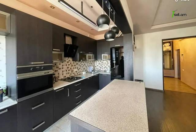 3 սենյականոց բնակարան նորակառույց շենքում Խորենացու փողոցում, 96 քմ, նախավերջին հարկ, 2 սանհանգույց