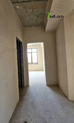 2 սենյականոց բնակարան նորակառույց շենքում, Բնակելի համալիր Բյուրեղ, 60 քմ, 13/18 հարկ