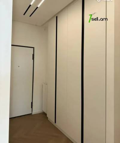 4 սենյականոց բնակարան նորակառույց շենքում Կարապետ Ուլնեցու փողոցում, 133 ք.մ., 2 սանհանգույց