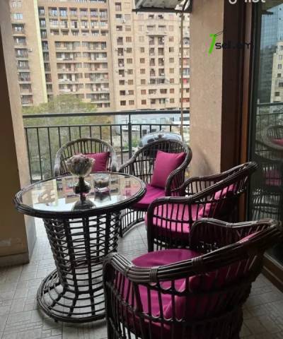 3 սենյականոց բնակարան նորակառույց շենքում Արամի փողոցում, 143 քմ, 4/13 հարկ, 2 սանհանգույց