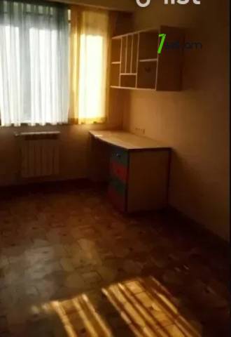 3 սենյականոց բնակարան Երզնկյան փողոցում, 91 ք.մ., 2 սանհանգույց, 4/7 հարկ, կապիտալ վերանորոգված