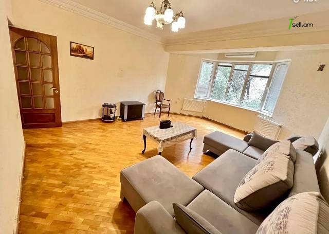 2 սենյականոց բնակարան նորակառույց շենքում Ամիրյան փողոցում, 65 ք.մ., 2 սանհանգույց, բարձր առաստաղներ