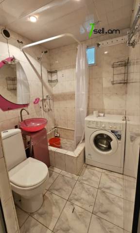 2 սենյականոց բնակարան Տիգրան Մեծի պողոտայում, 40 քմ, 2/5 հարկ, եվրովերանորոգված, քարե շենք