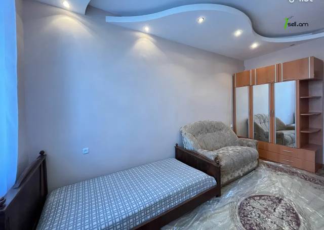 4 սենյականոց բնակարան Կոմիտասի պողոտայում, 110 քմ, նախավերջին հարկ, 2 սանհանգույց, բարձր առաստաղներ