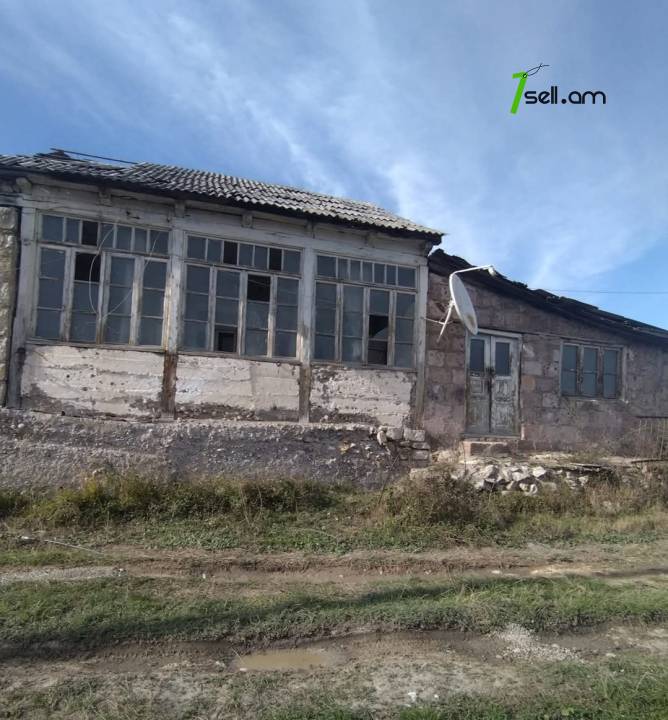 տնամերձ հողամաս 