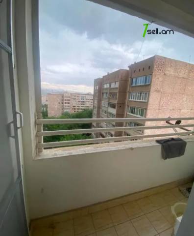 3 սենյականոց բնակարան, Դավթաշենի 1-ին զանգված, 82 քմ, 8/14 հարկ, կոսմետիկ վերանորոգում