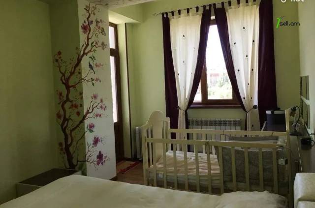 2 սենյականոց բնակարան նորակառույց շենքում Պարույր Սևակի փողոցում, 71 ք.մ., բարձր առաստաղներ