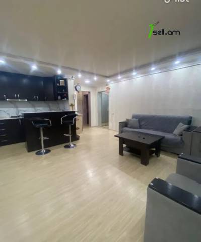 3 սենյականոց բնակարան, Դավթաշեն 4-րդ թաղամաս, 51 քմ, եվրովերանորոգված