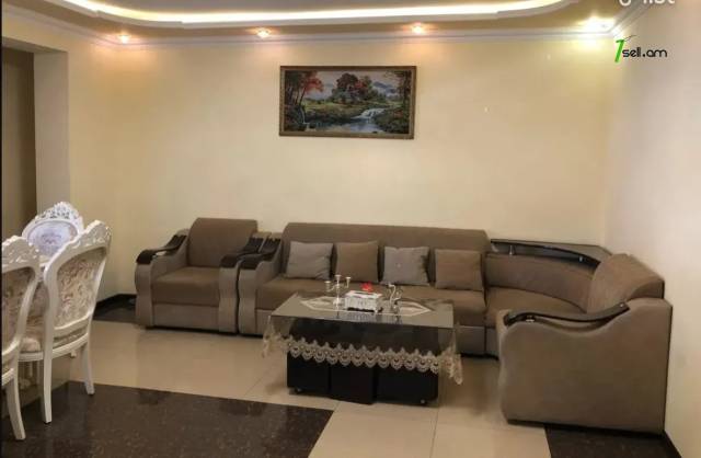 3 սենյականոց բնակարան Առնո Բաբաջանյան փողոցում, 73 ք.մ., 1/9 հարկ, եվրովերանորոգված