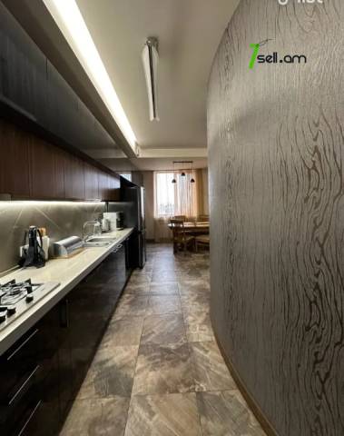 4 սենյականոց բնակարան նորակառույց շենքում Հայրիկ Մուրադյան փողոցում, 149 ք.մ., 3/18 հարկ