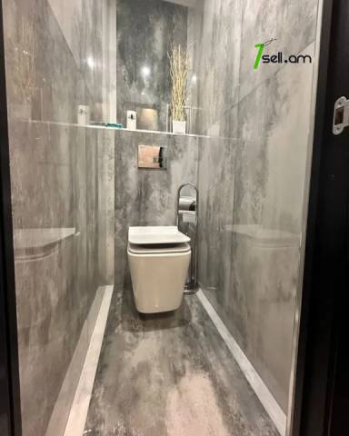 2 սենյականոց բնակարան Շոպրոնի փողոցում, 68 քմ, 1/5 հարկ, կապիտալ վերանորոգված, քարե շենք